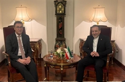 I.R. Iran, Ministry of Foreign Affairs- Directors of the Humanitarian Dialogue Organization meet with Irans FM